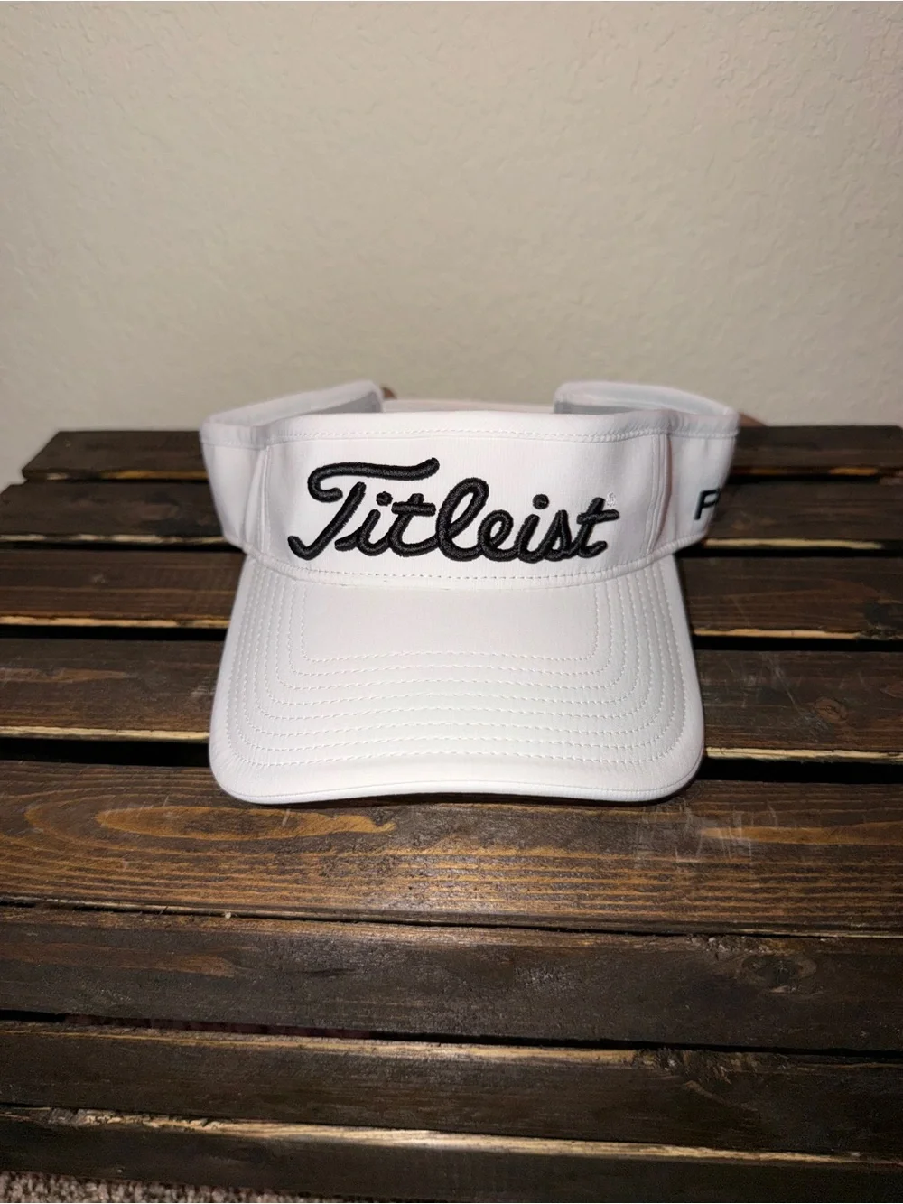 Titleist FJ PRO- V1 White Visor with Black Logo